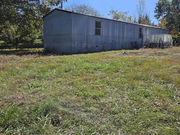 270 Hensley Rd, East Bernstadt, KY 40729