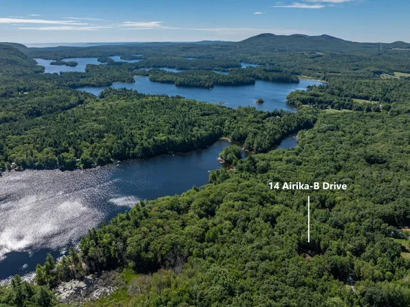 14 Airika-B Drive, Lincolnville, ME 04849
