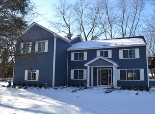 6532 Loveland St, West Bloomfield Twp, MI