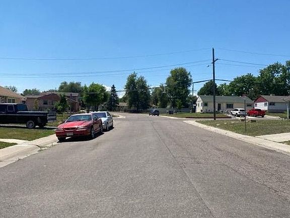 4th image of 472 S Xavier St