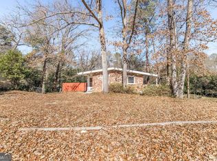 208 Choctaw St, Warner Robins, GA 31088