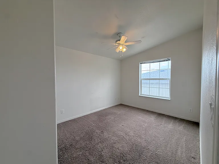2828 Jerry St — Photo 20