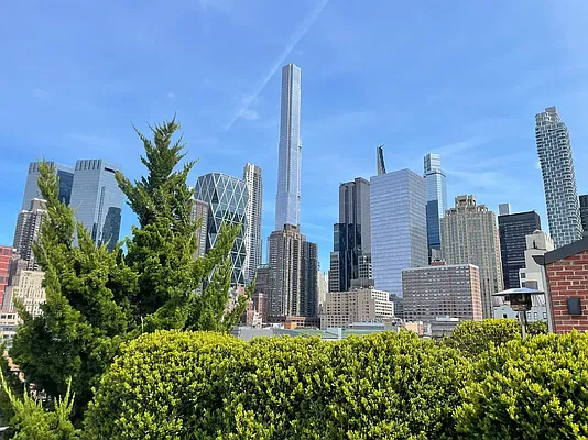 Rented by Keller Williams NYC | media 21