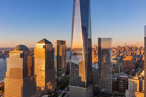 Rented by Uhouzz New York Inc | media 15