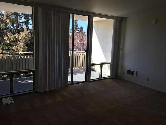 3rd image of 1614 Hudson St APT 314