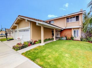 6461 Glenfox Dr, Huntington Beach, CA 92647