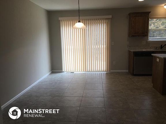 3rd image of 9919 Webster Cir