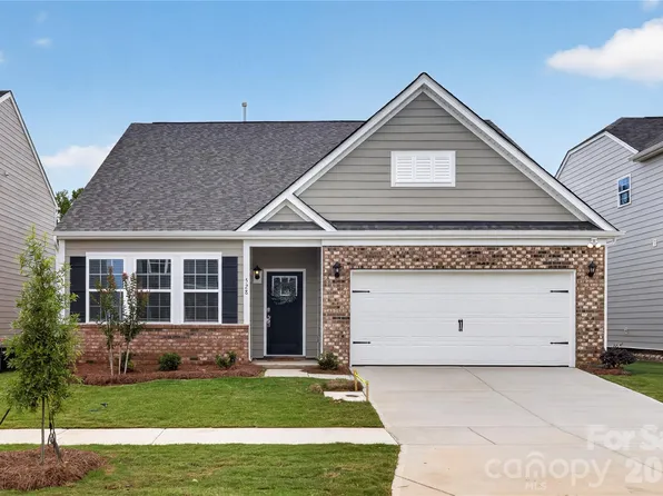 528 Blackpool Ct, Monroe, NC 28112