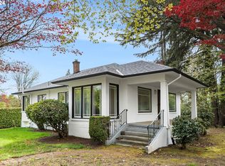 7130 SW Canyon Rd, Portland, OR 97225