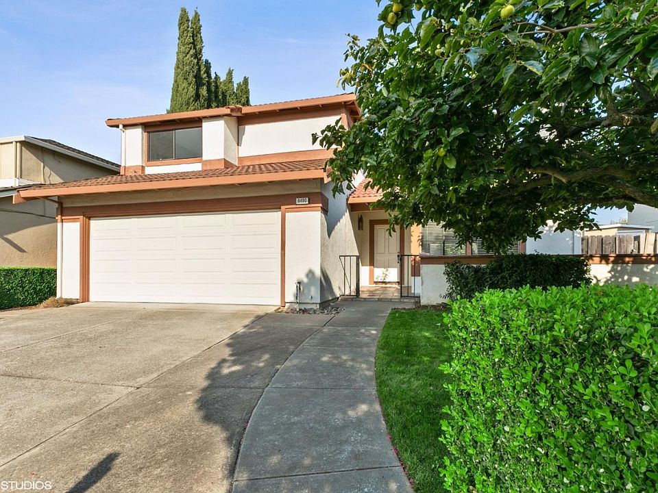 1st image of 8490 Kelton Dr