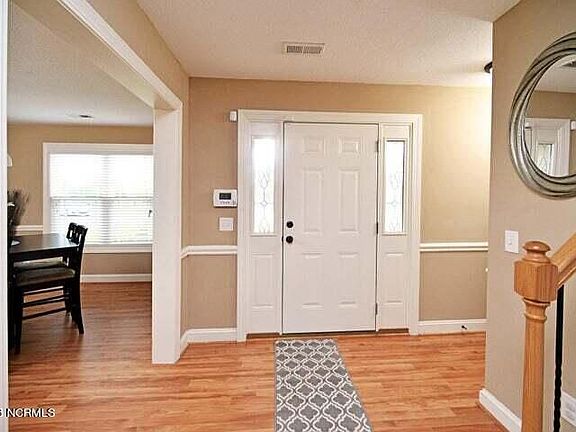 5th image of 2206 A Sweet Bay Dr