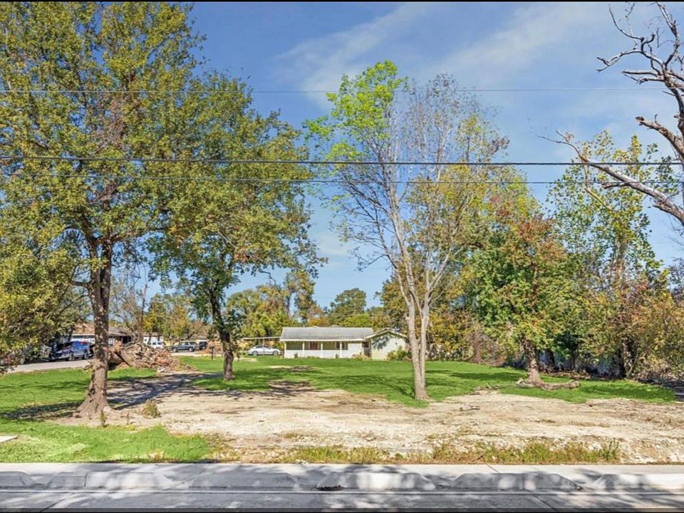 2nd image of 0 Helberg Rd