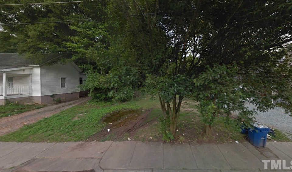 2nd image of 722 Liberty St
