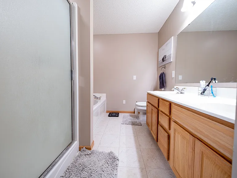 710 Village Pkwy — Photo 16