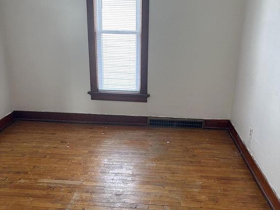 2nd image of 417 North 5th STREET