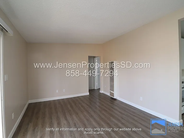 5172 Long Branch Ave — Photo 7