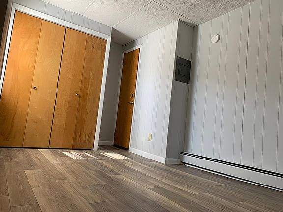 4th image of 5 Water St #3A