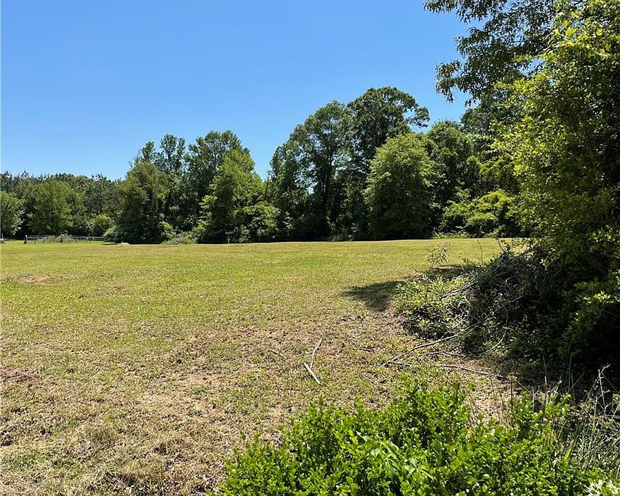 2nd image of 0 Magee Rd