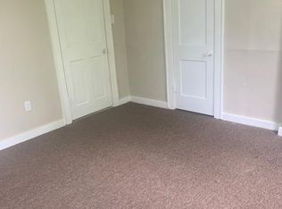 2334 State St #A, Alton, IL 62002