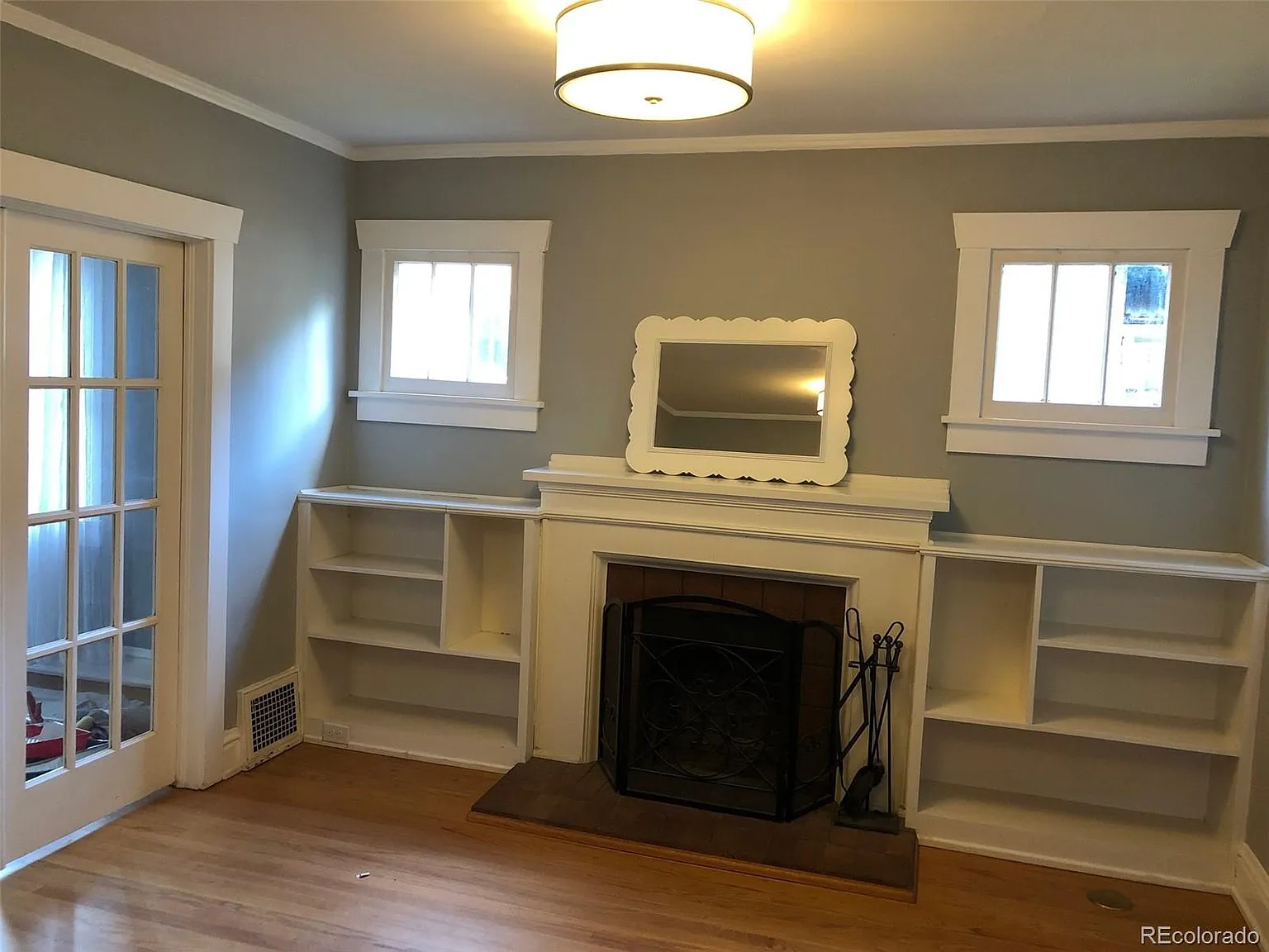 4 bed, 2.5 bath, 2100 sqft, $4,500 — Photo 4