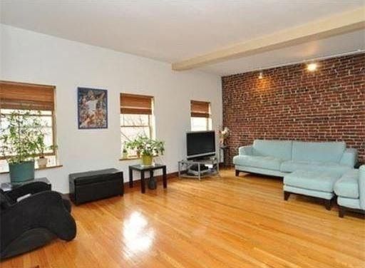 Open living/dining area View 1