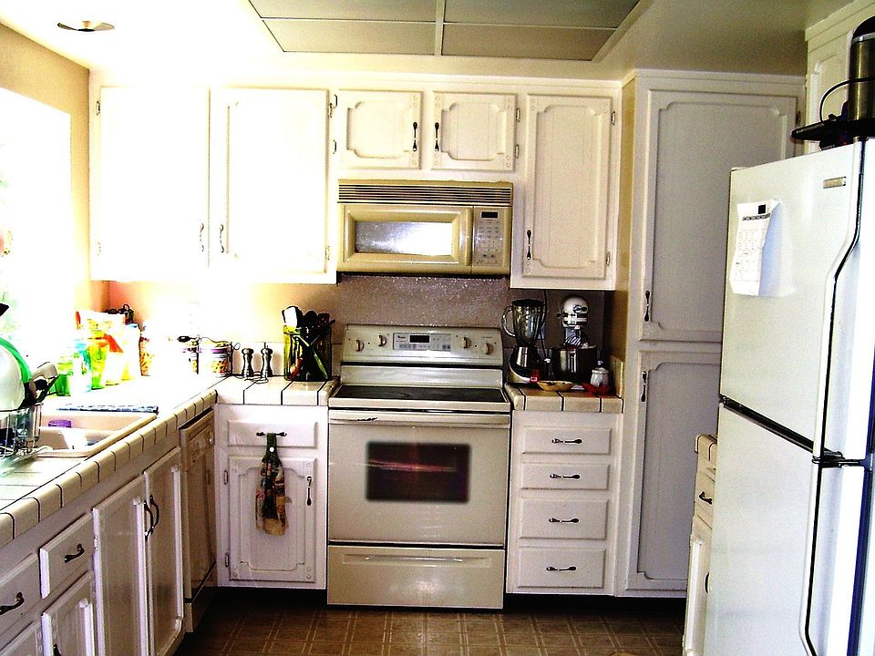 2nd image of 7325 Wren Ave