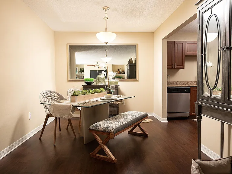 Madison Oaks Apartment Homes — Photo 15