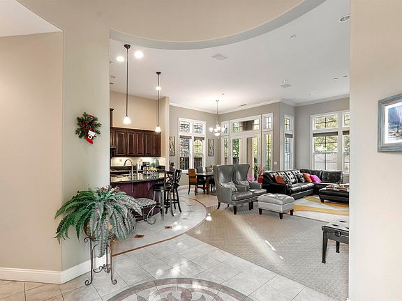 3rd image of 3679 Rimini Ln