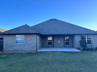 8913 SW 42nd St, Oklahoma City, OK 73179