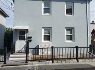 33 Saint Elizabeth St, Bristol, RI 02809