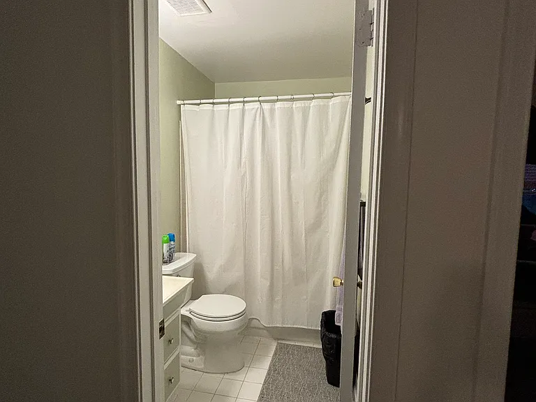 2803 Knollside Ln — Photo 4