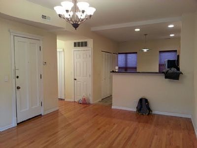 4th image of 5926 N Paulina St #1/2-G