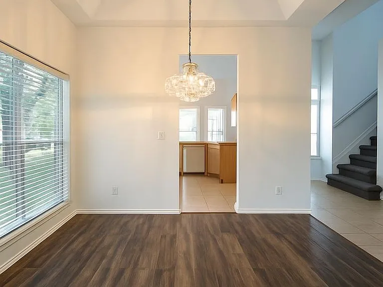 1397 Holly Glen Run — Photo 3