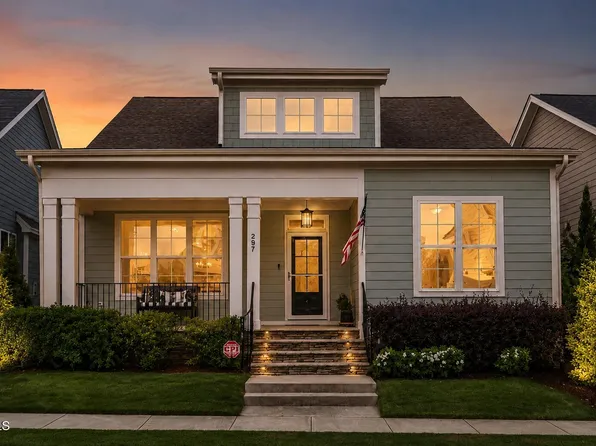 297 Beacon Ridge Blvd, Chapel Hill, NC 27516