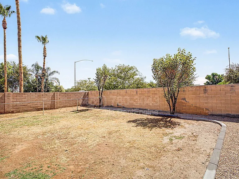 3015 S Woodruff — Photo 24