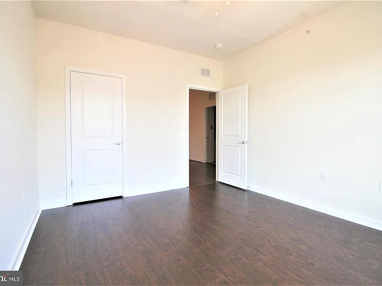 3974 Norton Pl #50 — Photo 25