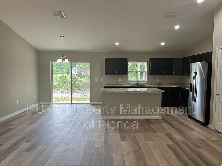 4721 SW 151st Pl — Photo 5