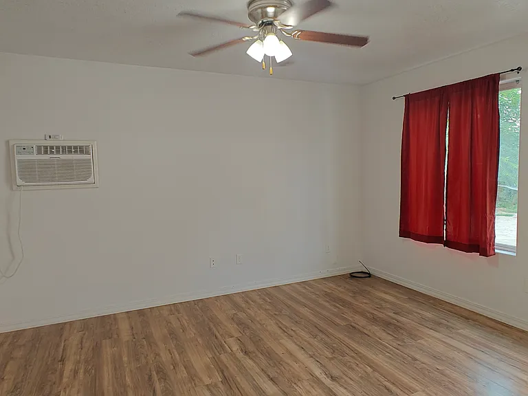 913 S Wardwell Ave #B — Photo 15