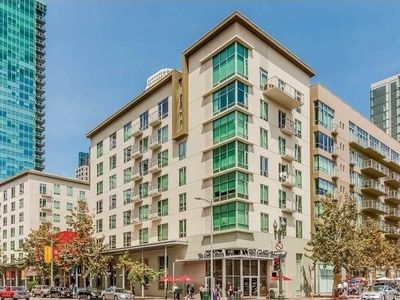 645 W 9th St APT 223, Los Angeles, CA, 90015