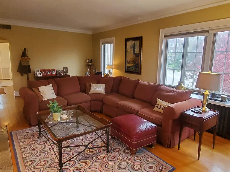 2217 Madison Rd — Photo 2