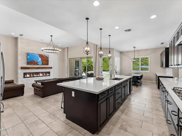 9282 W PATRICK Lane, Peoria, AZ 85383