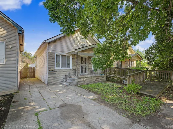 8040 Kirkwood St, Detroit, MI 48210