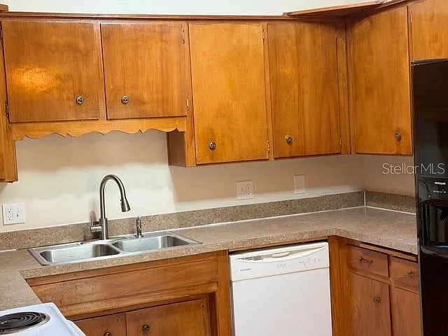 250 Cedarwood Dr — Photo 9