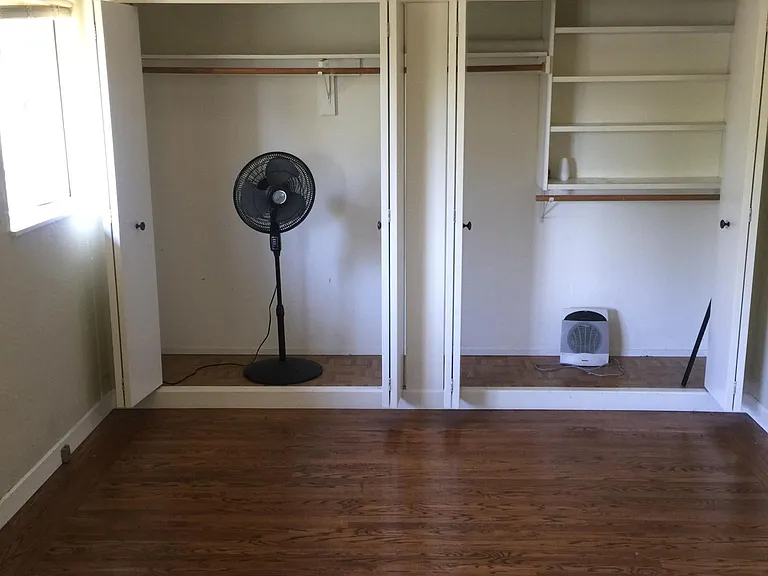 2465 Hilgard Ave #3 — Photo 4