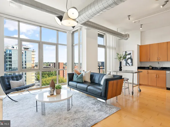 811 4th St NW Unit 915, Washington, DC 20001