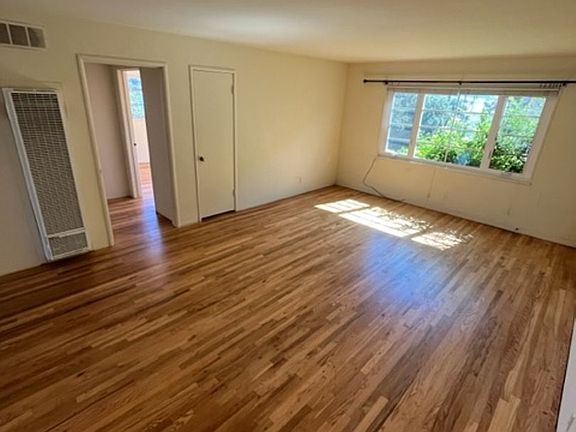 2nd image of 1327 & 1335 Palm St #1335-C