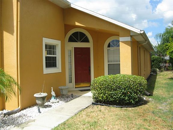 2nd image of 210 Bay Meadow Dr