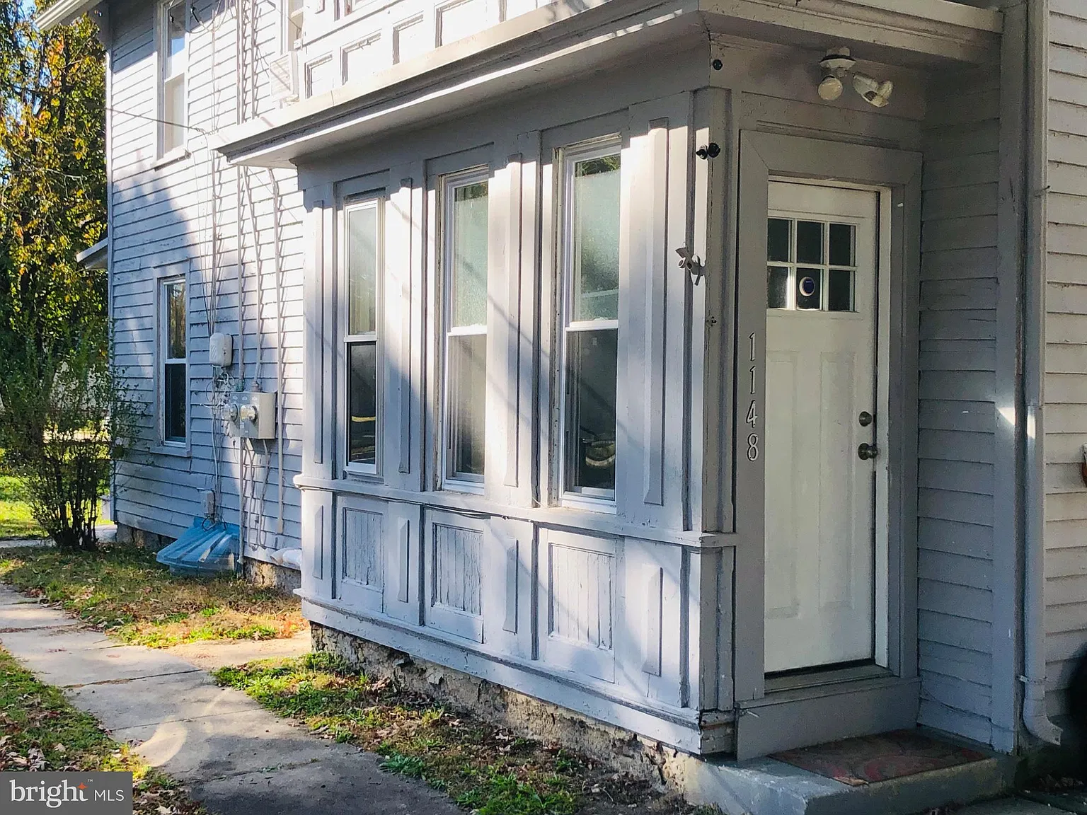 2 bed, 1.0 bath, 1100 sqft, $1,800 — Photo 2