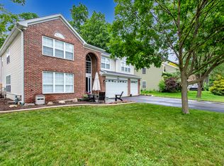 1886 S Osprey Ln, Libertyville, IL