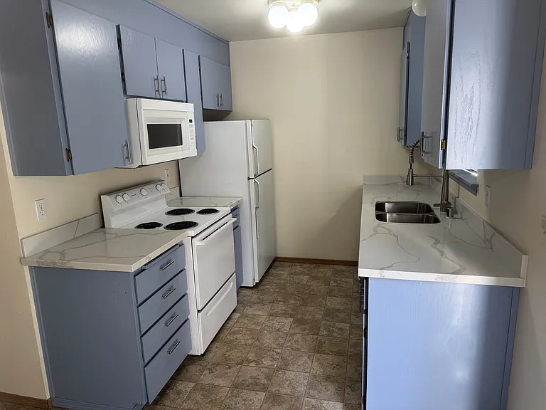 9611 161st St E #L — Photo 23